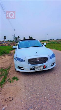 جاكوار XJ